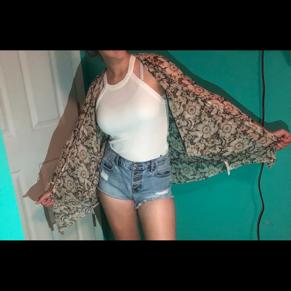 American Eagle Tank Top and American Eagle Kimono